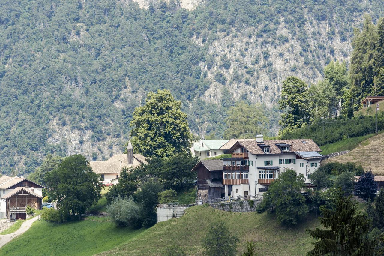 Berggasthof Locanda Alpina Dorfner Монтанья Экстерьер фото
